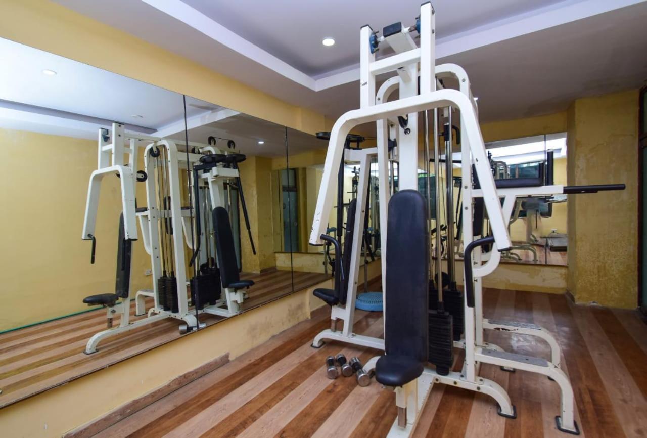 Manali Holiday Lnn - Gym, Spa, Dj Night, Pool Extérieur photo