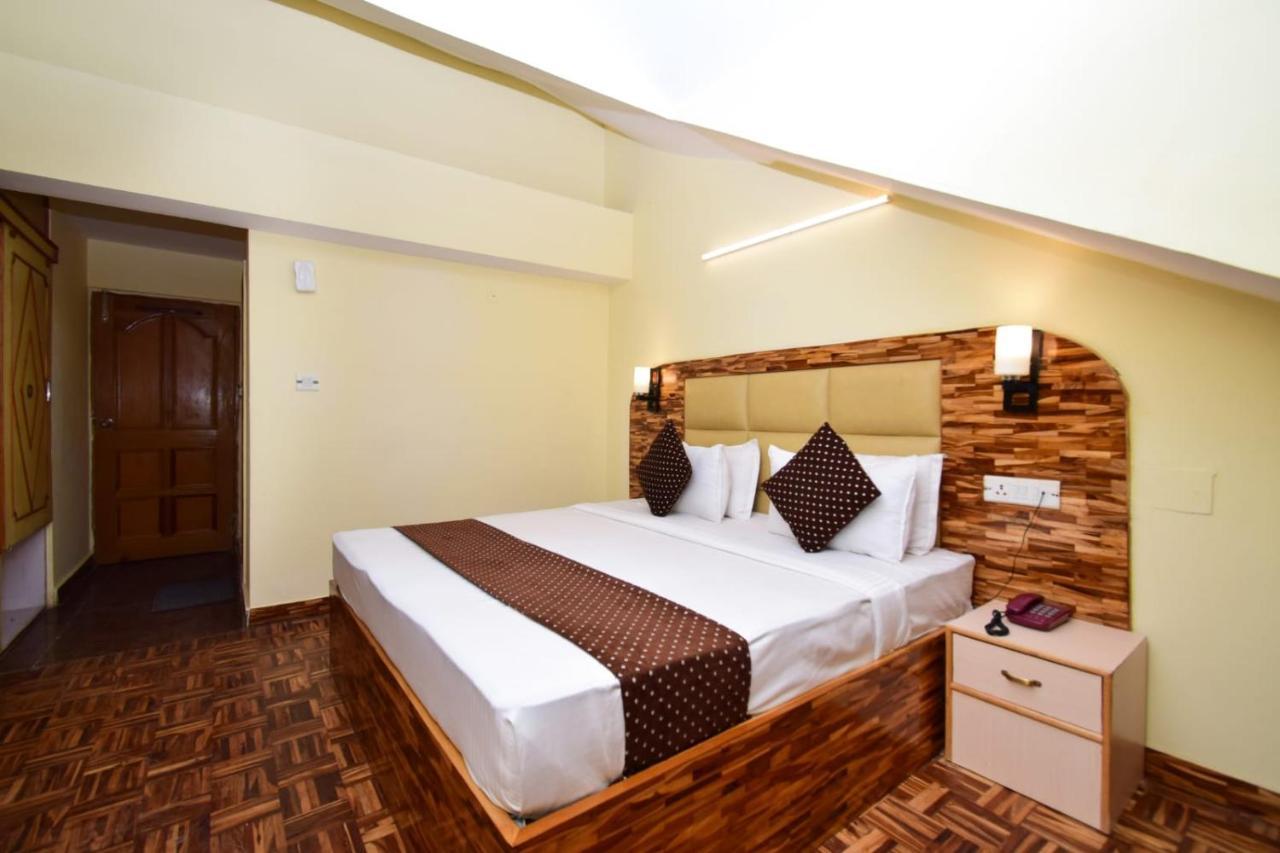 Manali Holiday Lnn - Gym, Spa, Dj Night, Pool Extérieur photo