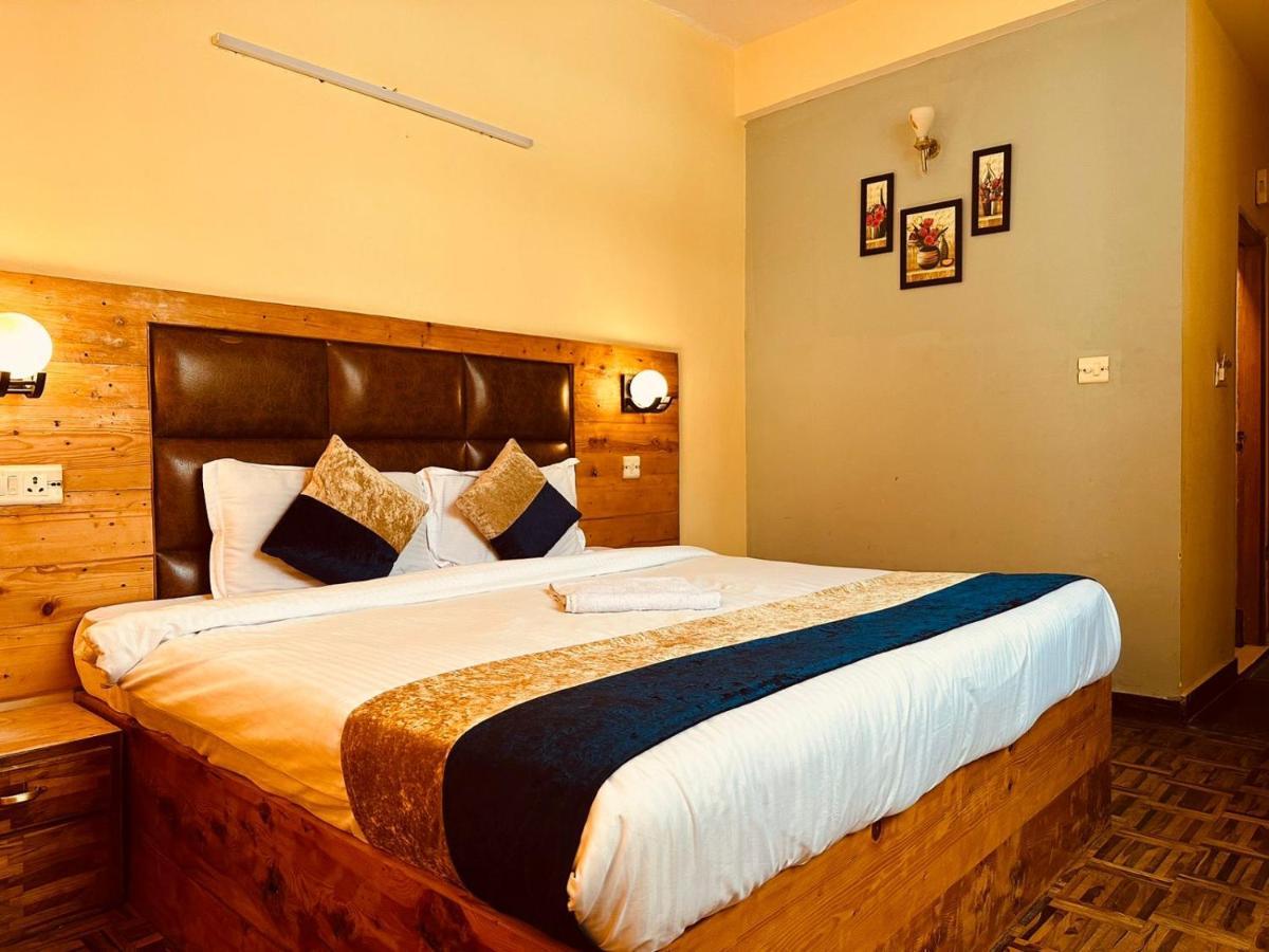 Manali Holiday Lnn - Gym, Spa, Dj Night, Pool Extérieur photo