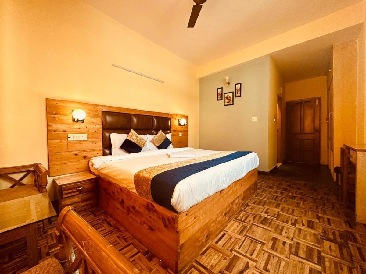 Manali Holiday Lnn - Gym, Spa, Dj Night, Pool Extérieur photo