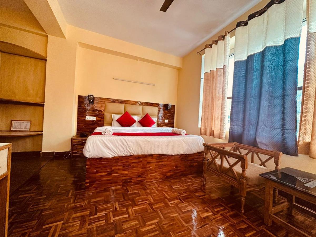 Manali Holiday Lnn - Gym, Spa, Dj Night, Pool Extérieur photo